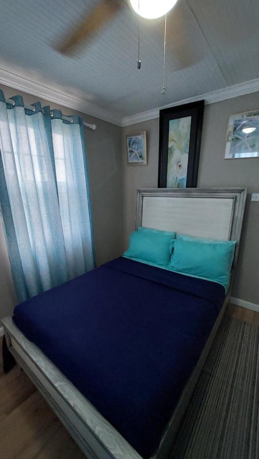Carmen Apartment Bridgetown Bagian luar foto
