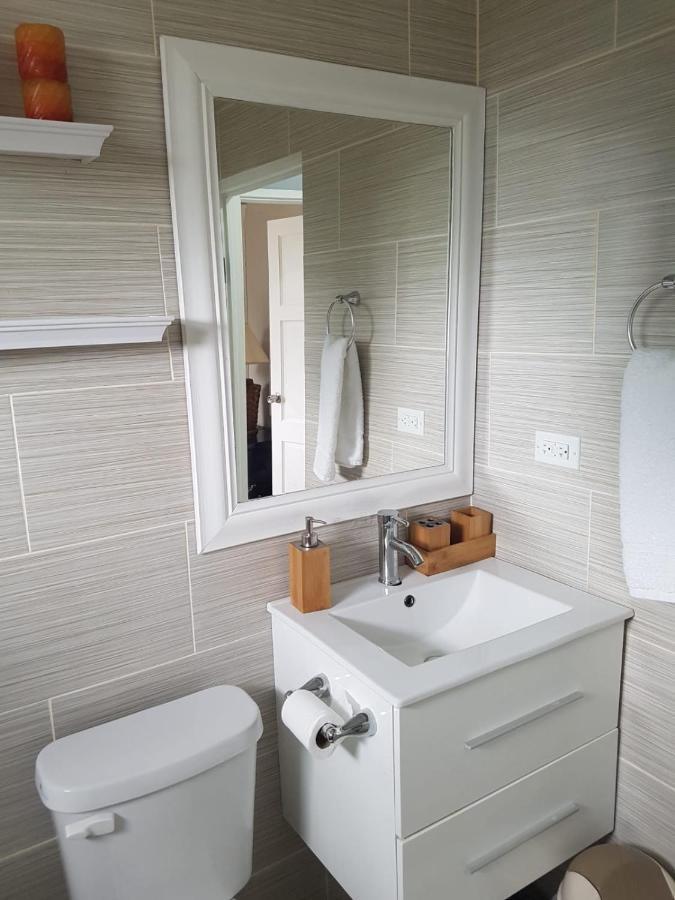 Carmen Apartment Bridgetown Bagian luar foto