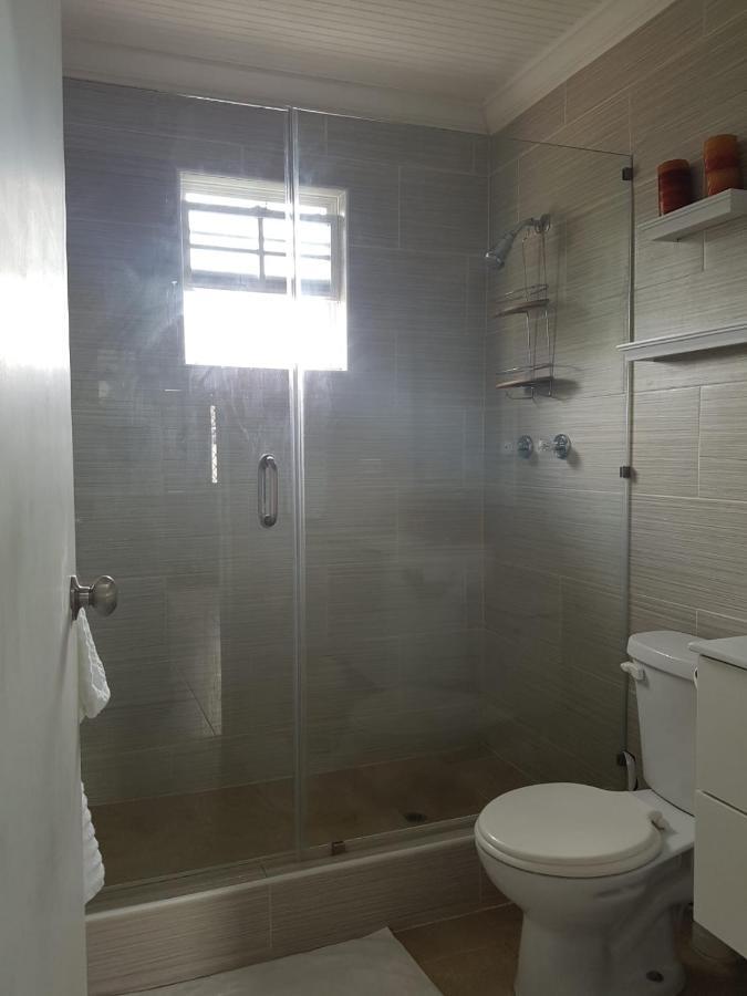 Carmen Apartment Bridgetown Bagian luar foto